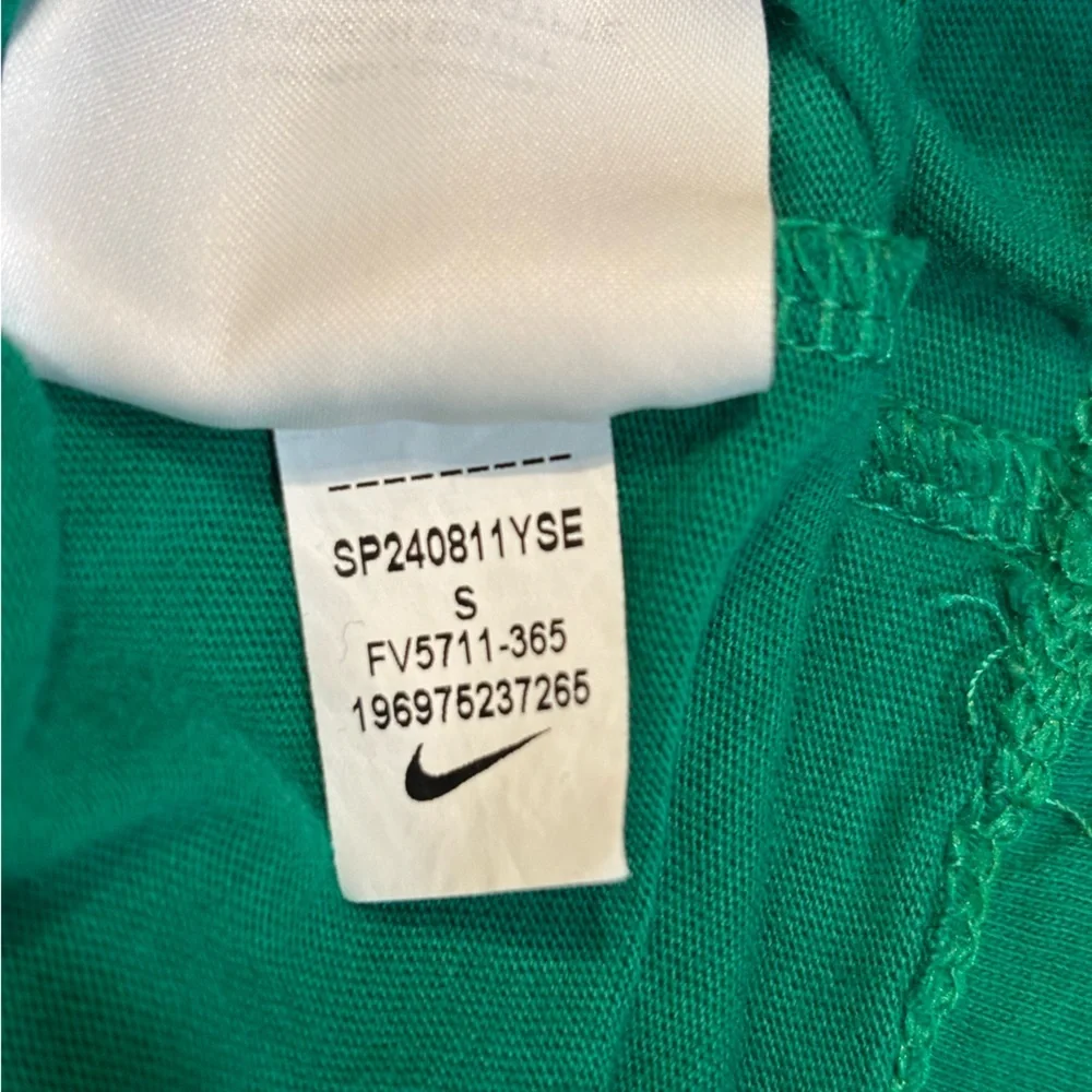T-SHIRT NIKE FV5711 365 SPORTWEAR COTONE Green Size S